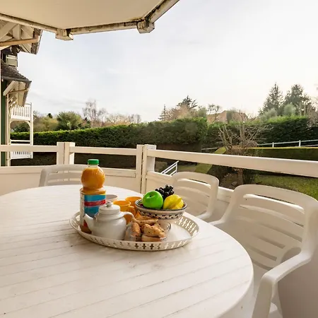 Les Jardins De La Cote Fleurie By Interhome Apartment